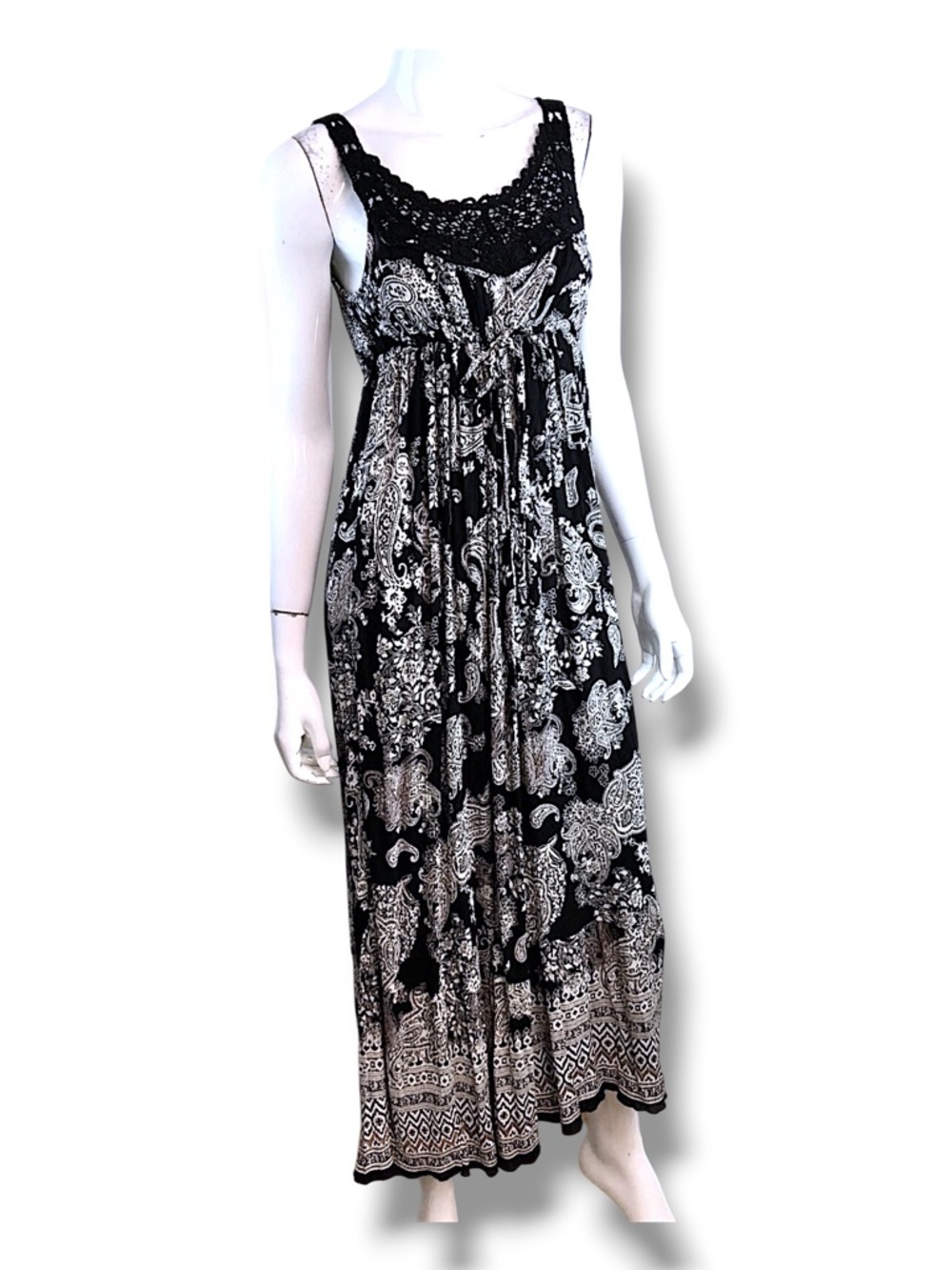 Bila Paisley Floral Maxi Dress w/Crochet Lace Neckline Black White Tan